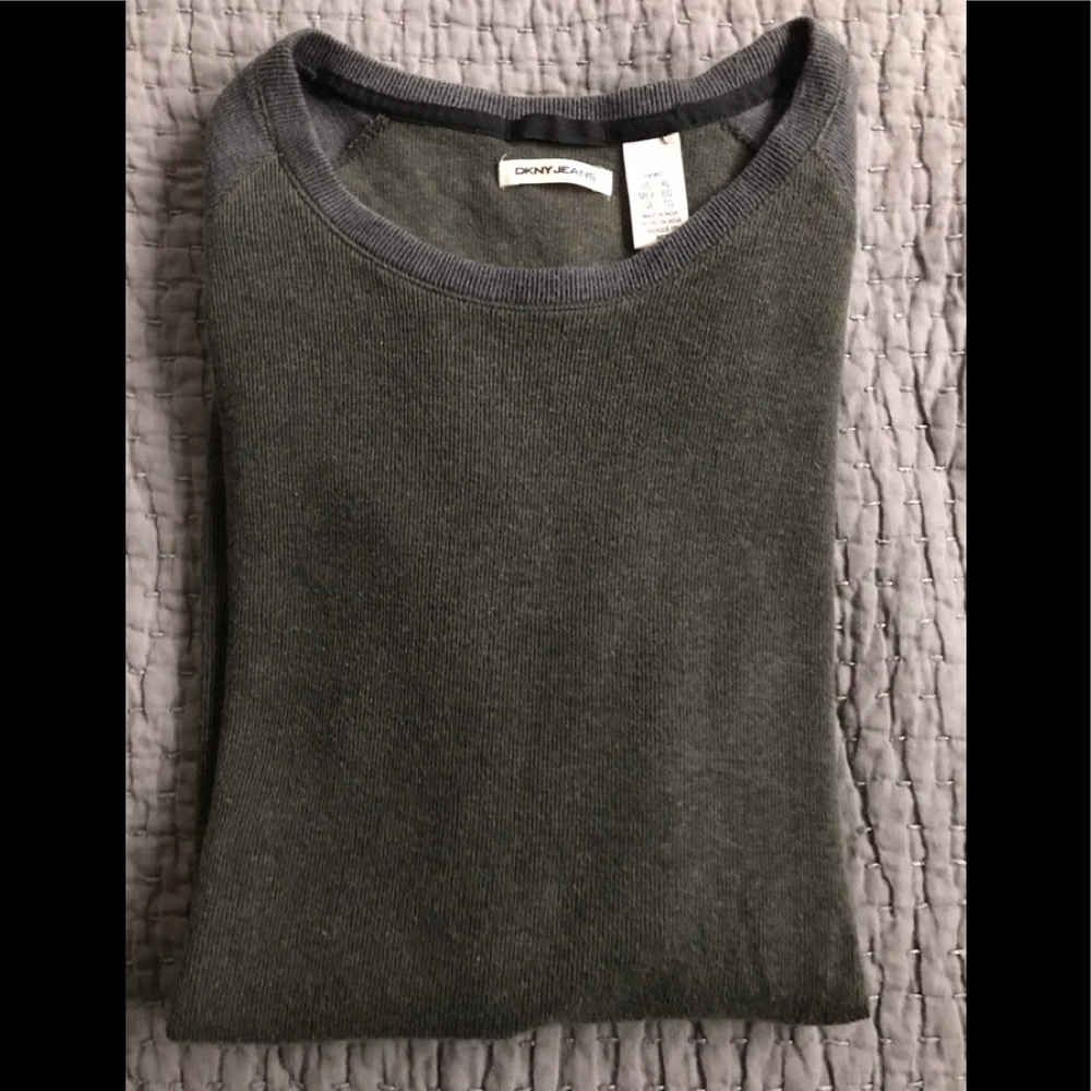 DKNY Mens Green and Gray Sweater